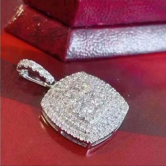 Diamond Cubic Zirconia Pendant Necklace 42+5 cm Length Necklace - Picture 4 of 4